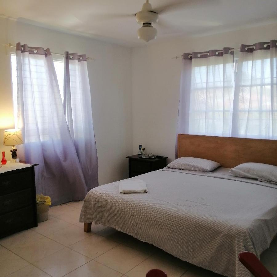 Posada Dilia Del Alba Santo Domingo Exteriör bild